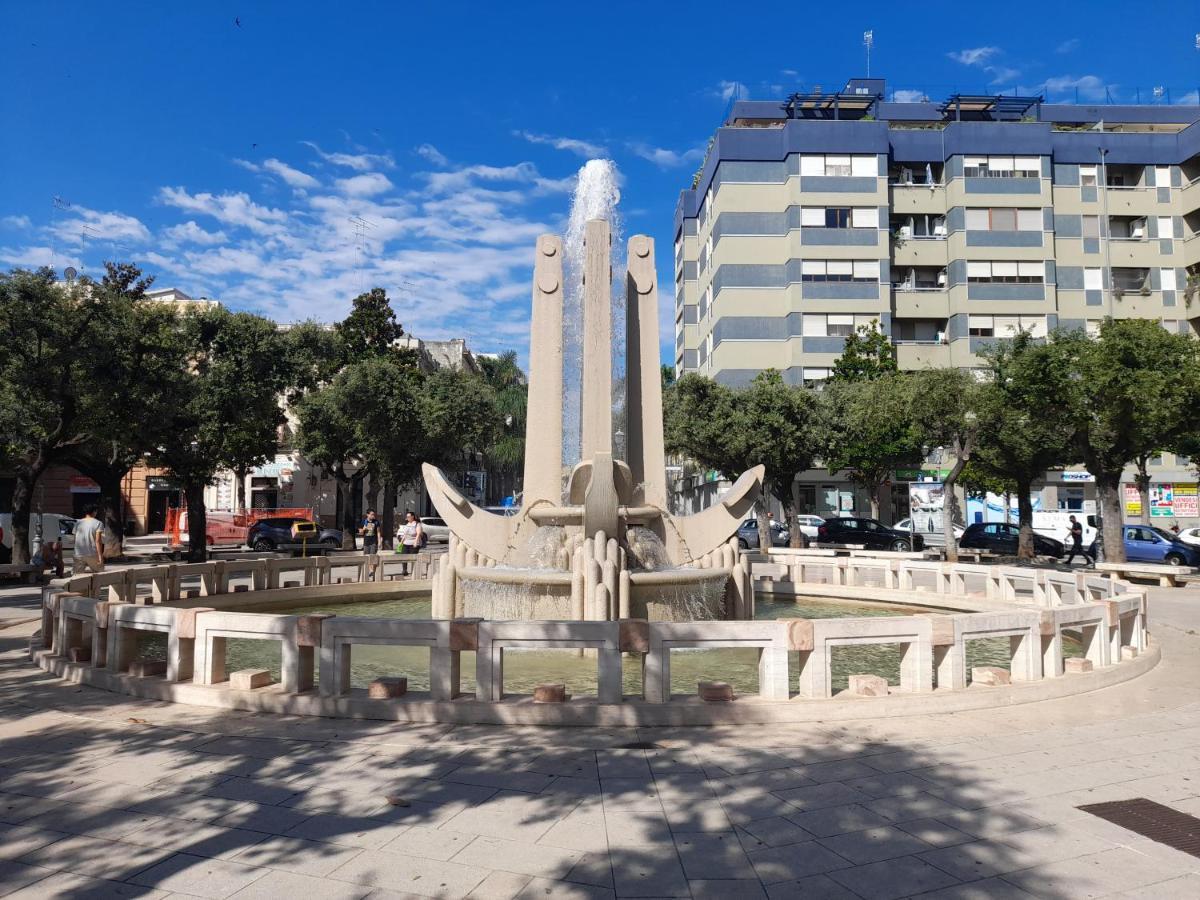 Casa MiMà: locazione turistica nel centro storico Apartamento Brindisi Exterior foto